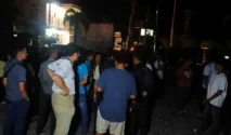 Ratusan Warga Air Bini Protes Pemadaman Listrik Berkala di Kantor PLN Anambas