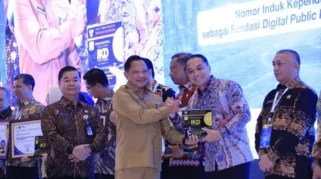 Register Manual ke Pusat Kendali Digital Dukcapil Satukan Bangsa Lewat Rakornas