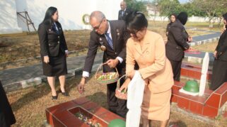 Sambut Hari Pengayoman ke-81, Kemenkum Banten Tabur Bunga di TMP Ciceri