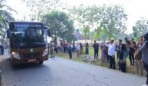 Sekda Sumsel Lepas 80 Siswa Sekolah Rakyat Palembang Menuju OKI, Dorong Semangat Bermimpi dan Disiplin