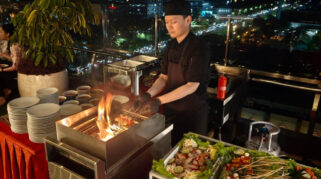 Sunset BBQ dari Rooftop, Cara Baru Menikmati Senja di Surabaya