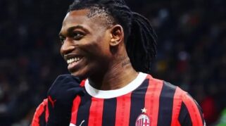Tawaran yang Datang untuk Leao Terlalu Murah, Milan Tolak Mentah-mentah Galatasaray