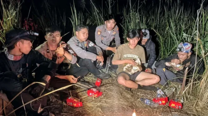 Tiga Pendaki Gunung Krincing Bondowoso Ditemukan Selamat Setelah Tersesat