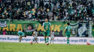 UPDATE Persebaya Vs Arema FC Skor 1-0: Tempo Tinggi Derbi Jatim, Yuran Robek Jala Singo Edan