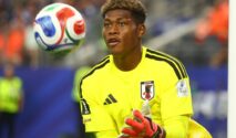 Zion Suzuki: Perjalanan dan Ambisi Kiper Jepang Menuju Premier League