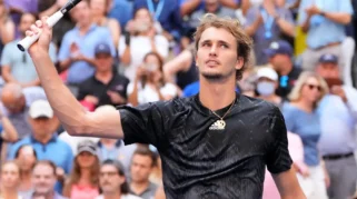 Alexander Zverev reaches US Open semifinal, warns schedule change harms his rhythm