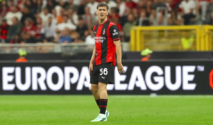 Alexis Saelemaekers Soroti Kesalahan Fatal AC Milan Saat Tumbang dari Benfica di Liga Europa