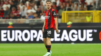 Alexis Saelemaekers Soroti Kesalahan Fatal AC Milan Saat Tumbang dari Benfica di Liga Europa