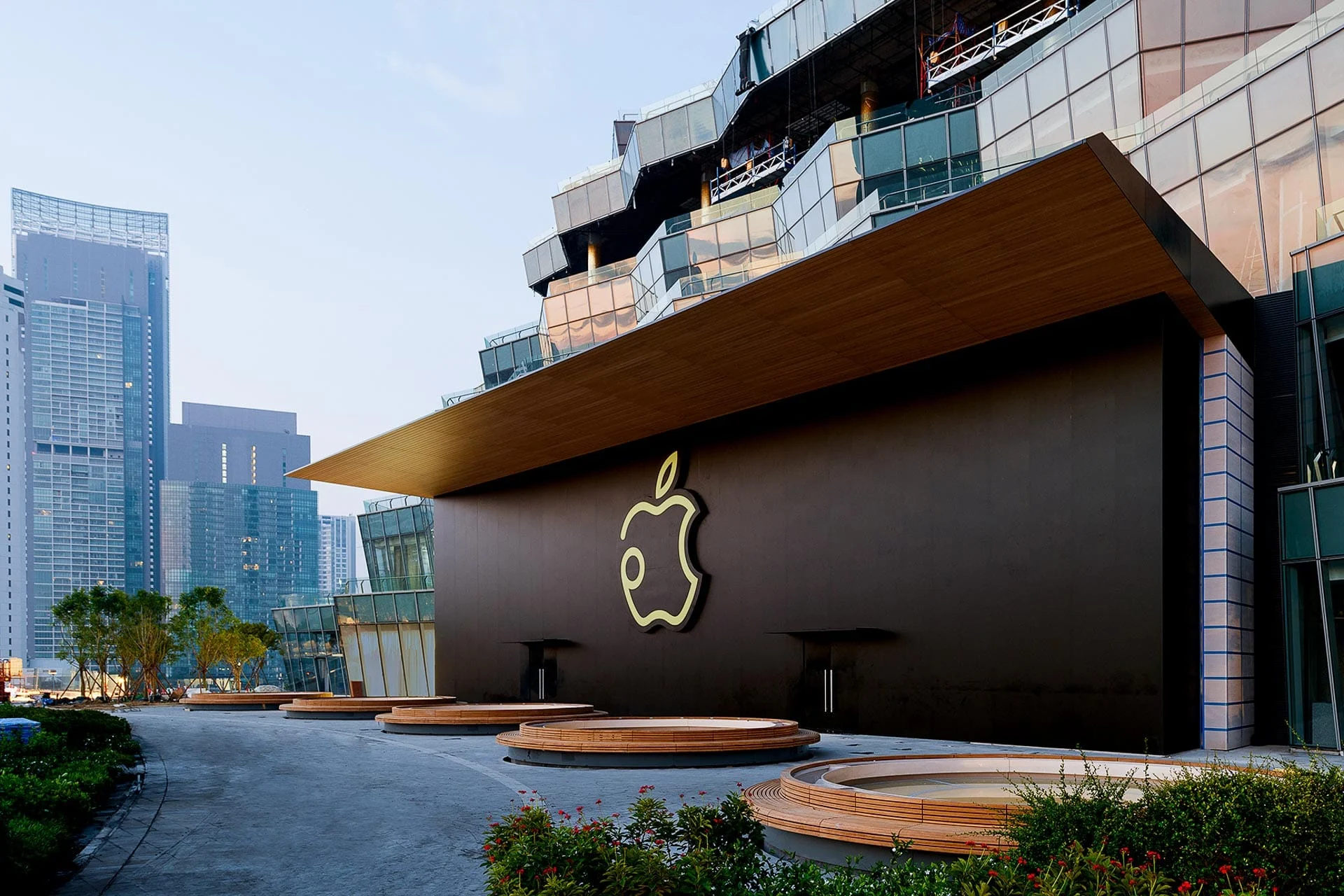 Apple unveils iPhone 18 Pro and debut foldable iPhone Ultra at September 9 "Surprise and Shine" event