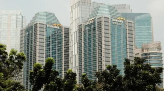 Bank Mandiri Umumkan bmri dividen Interim Rp6,16 Triliun; Komisaris Yuliot Tambah 45.200 Saham di Atas Rp4.300