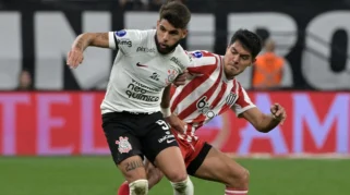 Estudiantes vs Corinthians: Duel di Stadion Neutral Menuju Semifinal Libertadores