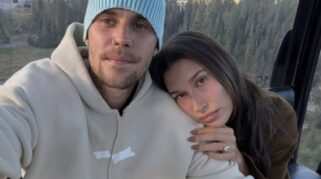 Justin dan Hailey Bieber Rayakan 8 Tahun Pernikahan dengan Liburan Romantis di Pegunungan