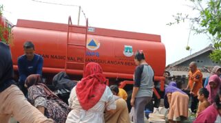Krisis Air Bersih di Kabupaten Serang: Warga Petir dan Tunjungteja Menghadapi Kekeringan Parah