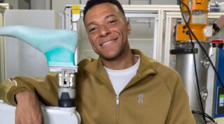 Kylian Mbappe Bergabung dengan On dan Akhiri Kerjasama 20 Tahun dengan Nike