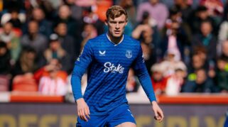 Manchester United Siapkan Tawaran Baru untuk Jarrad Branthwaite di Musim Panas 2027