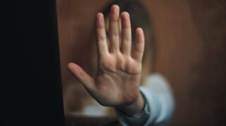 Memahami Faktor Penyebab Anak Menjadi Pelaku Bullying dan Dampaknya