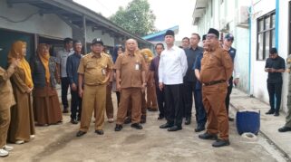 Menteri Transmigrasi Janjikan Bantuan Operasional Rp1 Juta per Bulan untuk OSIS SMPN 1 Pandeglang