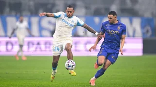 Monaco tetap di puncak, sementara Marseille vs Paris FC berakhir 3-2 untuk Paris FC