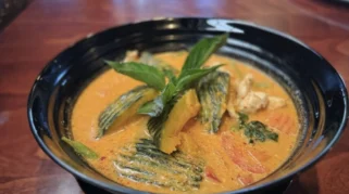Nakhon Luang Thai Kitchen Hadirkan Menu Otentik Lima Wilayah Kuliner Thailand di Colorado Springs