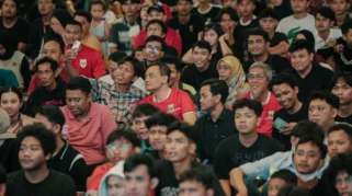 Nonton Bareng Timnas Indonesia di Kantor Gubernur Jateng Dongkrak UMKM Lokal