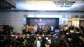 OJK Tegaskan Transparansi, BUMI Akuisisi Loyal Metals, dan Dampak El Nino pada Jalur Sungai Mahakam & Barito