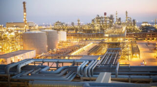 Pakistan Amankan Pengiriman LNG dari Qatar Lewat Jalur Selat Hormuz dengan Dukungan Iran