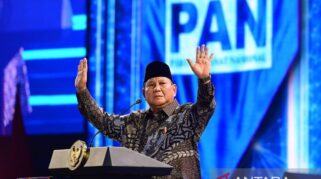 Prabowo Subianto Respons Pesan Pakar Soal Pemimpin Tidak Boleh Joget di Acara HUT PAN