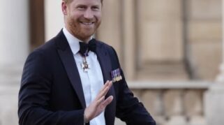 Prince Harry Kembali ke Inggris dan Menjalani Kehidupan Baru Bersama Keluarga