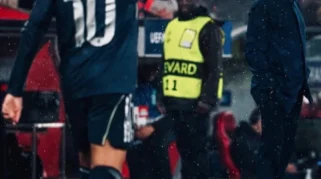 Real Madrid Alami Kekalahan Pertama di La Liga, Mourinho Kritik VAR dan Penalti Mbappe