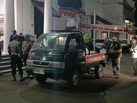 Sopir Pikap Ungkap Curiga Barang Bawa Wanita dalam Kardus di Bandung