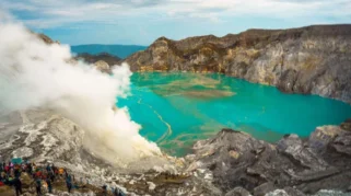 TWA Kawah Ijen Resmi Dibuka Kembali untuk Wisata Alam dan Pendakian