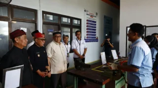Wamenaker Dukung Pengembangan Keterampilan Pemuda Banyuwangi untuk Magang dan Bekerja di Jepang
