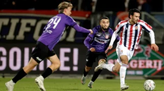 Willem II vs Excelsior: Kalah 0-3, Nathan Tjoe-A-On Main Seluruh 90 Menit
