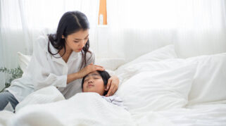 6 Langkah Perawatan Anak Saat Sakit Menurut Dokter
