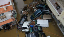 Banjir Melanda Istanbul Akibat Hujan Deras, Sungai Kagthane Meluap