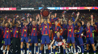 Barcelona Pertimbangkan Belanja Bintang Bek Baru Usai Terpukul oleh PSG