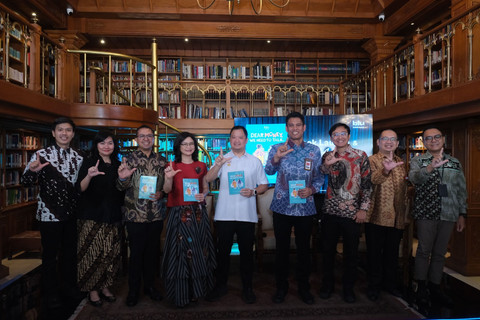 BCA Digital Raih Rekor MURI melalui Peluncuran Buku Literasi Keuangan Karya 50 Jurnalis