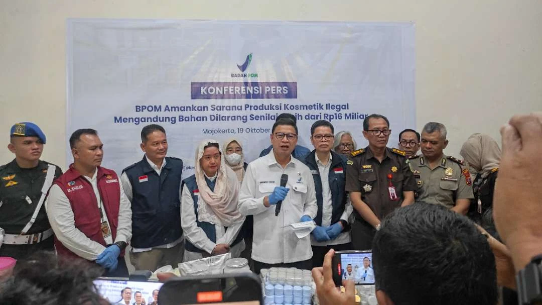 BPOM RI Ungkap Pengolahan Kosmetik Berbahaya Senilai Rp16 Miliar di Mojokerto