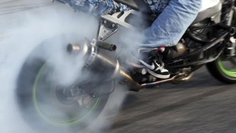 Brimob Amankan 10 Motor dalam Pembubaran Balap Liar di Duren Sawit