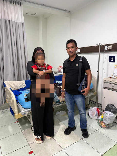 Bupati Karawang Bantu Biaya Pengobatan Balita Korban Kekerasan