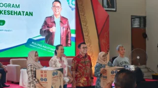 Capaian UHC Tertinggi di Mataraman, Anggota DPR RI Sosialisasi JKN di Kediri