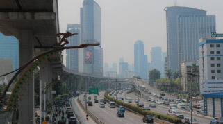 Dampak Asap Karhutla di Langit Jakarta