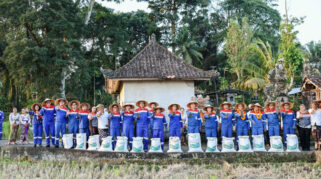 Dampak Pembangkit Listrik Tenaga Surya untuk Pengolahan Sampah di Desa Keliki
