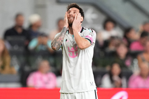 Dari Air Mata ke Singgasana Juara: Perjalanan Lionel Messi Bersama Argentina