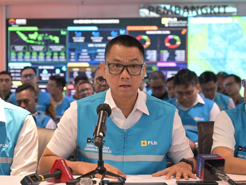 Darmawan Prasodjo Dicopot dari Posisi Dirut PLN, Suroso Isnandar Menggantikan