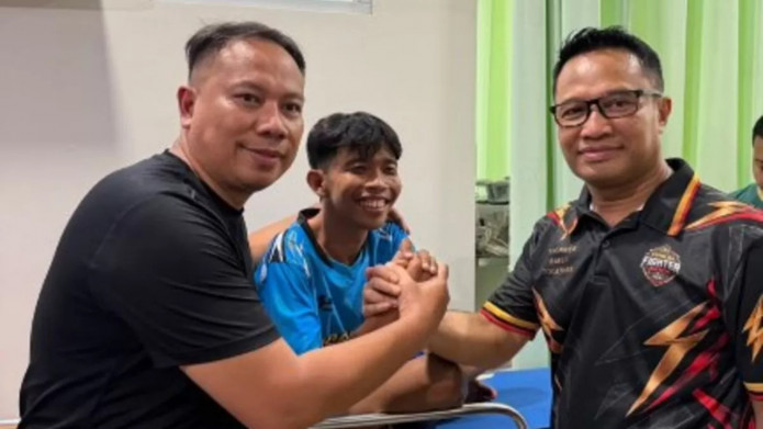 Dede Sunandar Ungkap Alasan Mengikuti Pertandingan Tinju Melawan Vicky Prasetyo