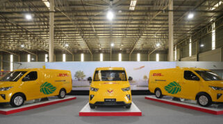 DHL Express Boyong 30 Wuling Mitra EV, Tingkatkan Operasional Ramah Lingkungan