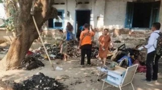 Diduga Lupa Matikan Puntung Rokok, Rumah Dinas di Perumahan PG Olean Situbondo Terbakar di Situbondo