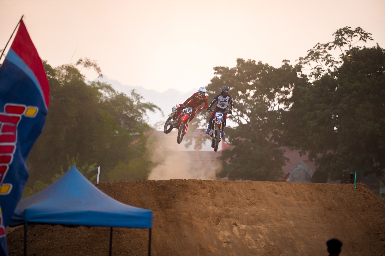 Diva Ismayana Raih Gelar Juara Nasional Motocross 2026