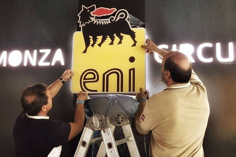 Eni dan Repsol Cari Investor untuk Proyek Gas Raksasa di Venezuela